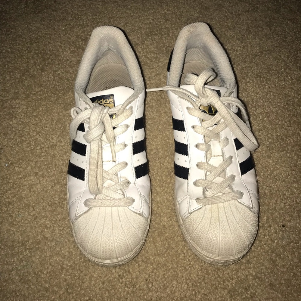 adidas superstars